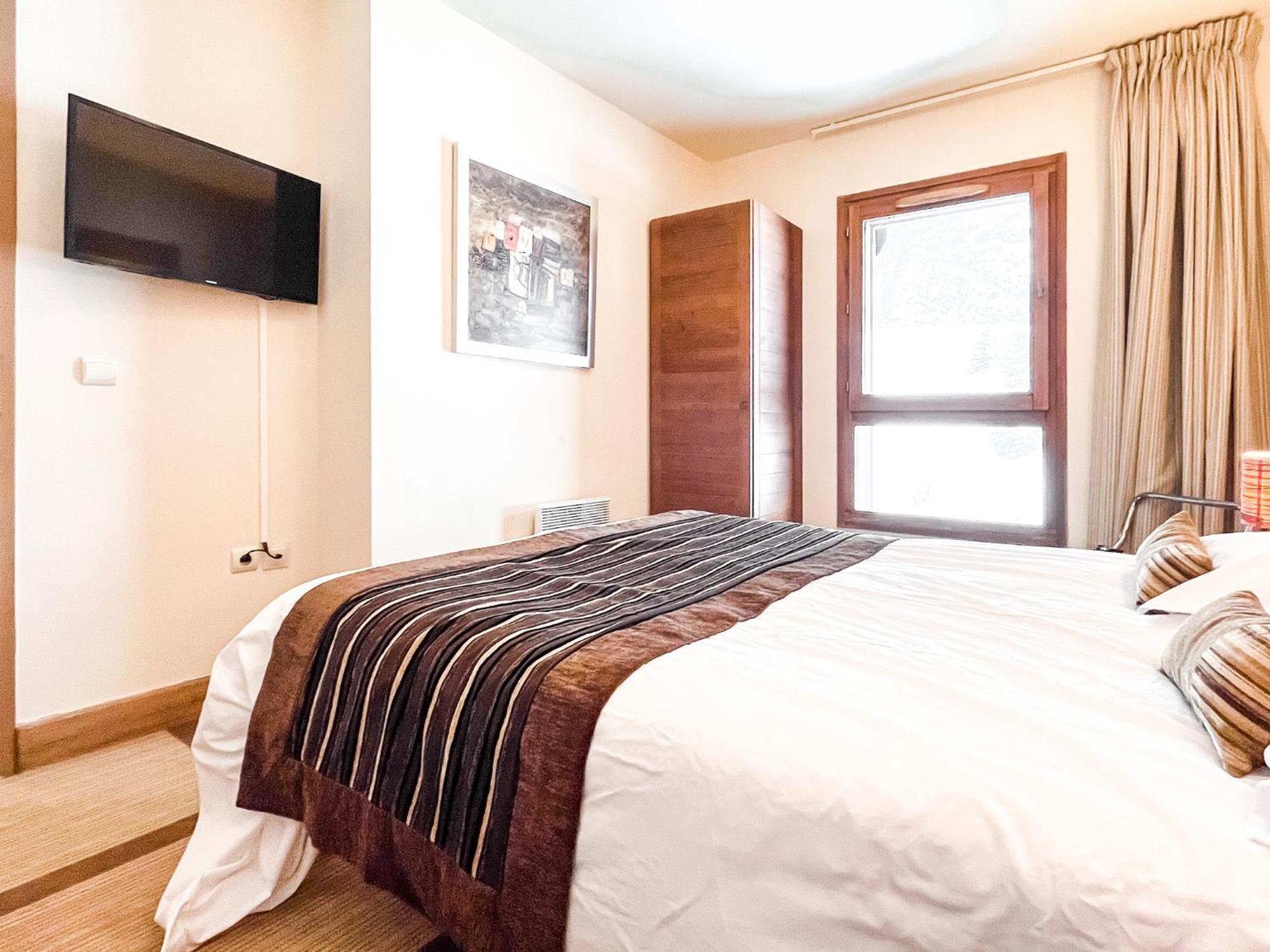 Large One-Bedroom Apartment, Wheelchair Adapted, Les Terrasses D'Eos Flaine Bagian luar foto