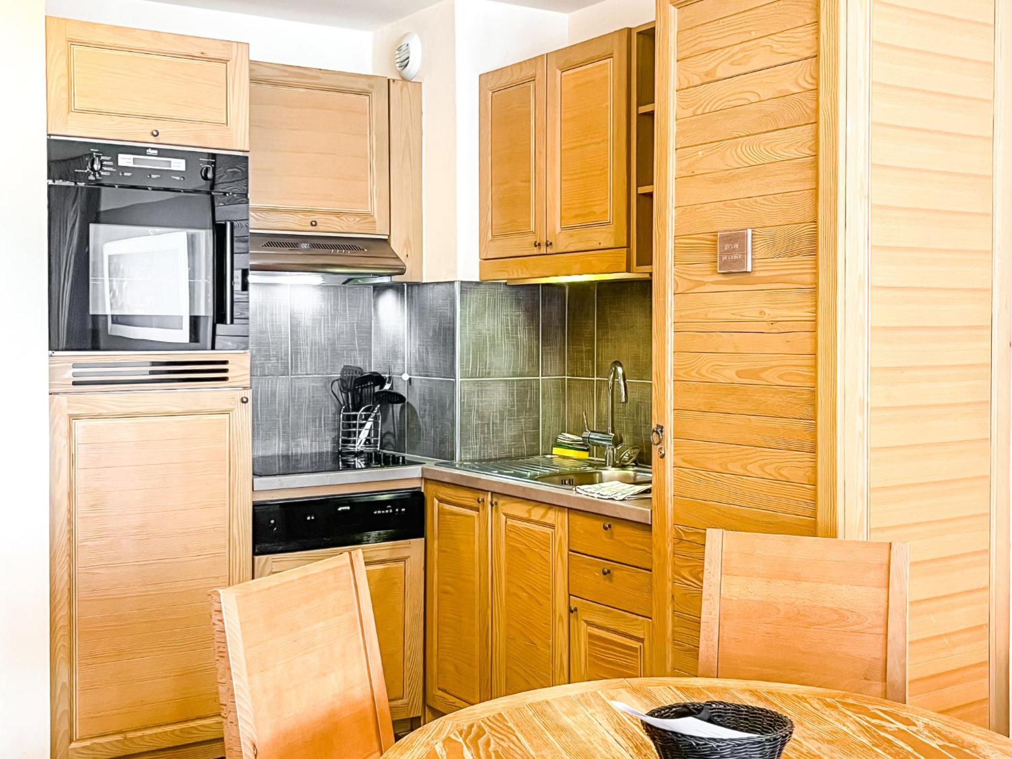 Large One-Bedroom Apartment, Wheelchair Adapted, Les Terrasses D'Eos Flaine Bagian luar foto